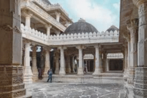 Beyond Forts and Deserts: Exploring Rajasthan’s Most Enchanting Jain Temple
